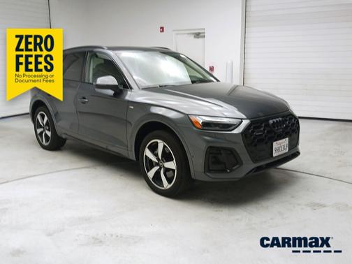 Gray 2023 Audi Q5 S-Line Prestige