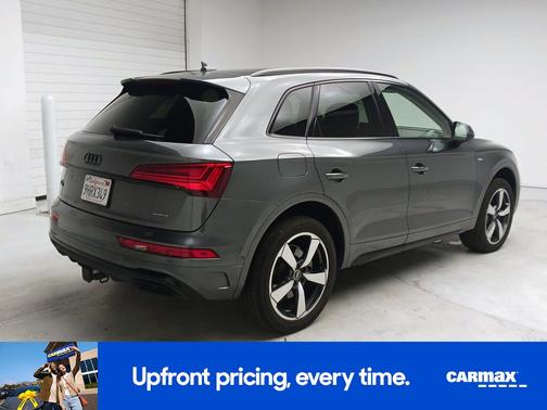 Gray 2023 Audi Q5 S-Line Prestige