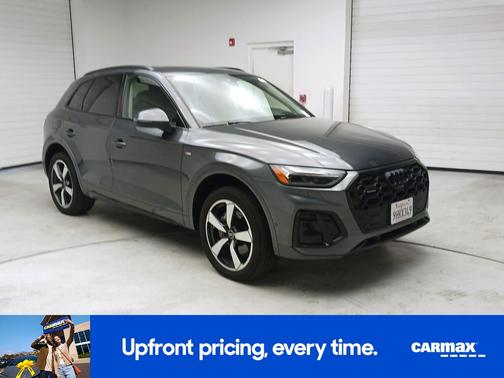 Gray 2023 Audi Q5 S-Line Prestige