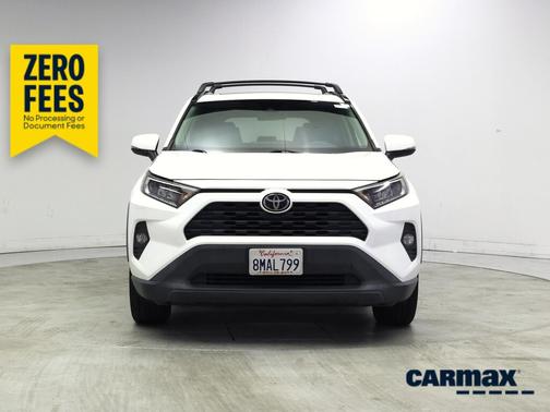 White 2019 Toyota RAV4 XLE