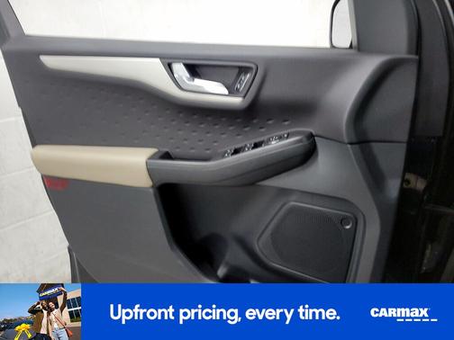 Black 2020 Ford Escape SE Sport