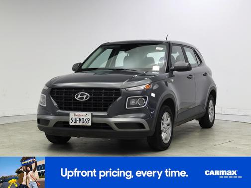 2025 Hyundai VENUE SE