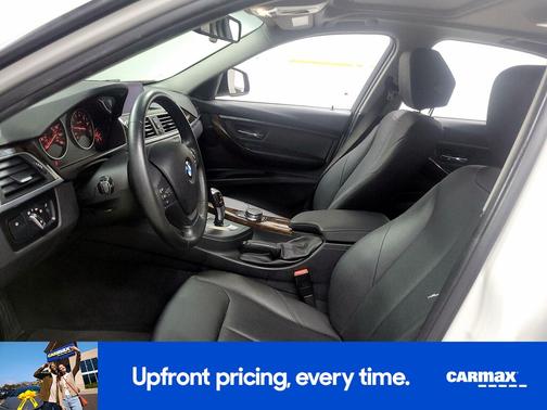 White 2017 BMW 320 I