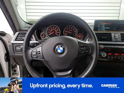 White 2017 BMW 320 I