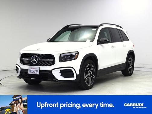 White 2024 Mercedes-Benz GLB 250