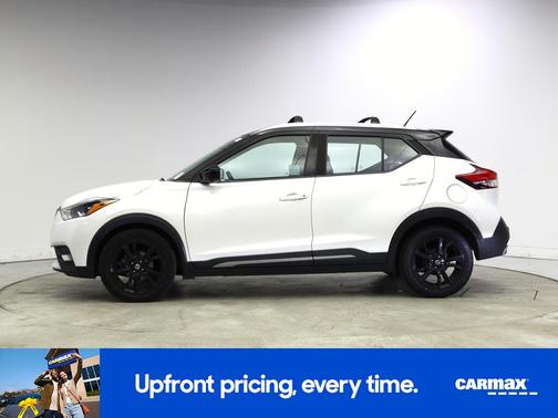 2020 Nissan Kicks SR