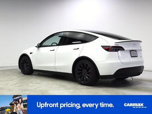 White 2023 Tesla Model Y Performance