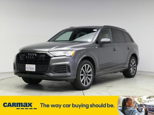 2023 Audi Q7 Premium Plus