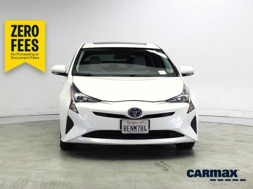 White 2018 Toyota Prius Four