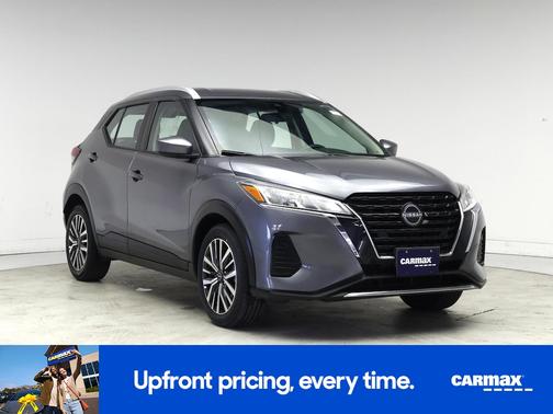 Gray 2024 Nissan Kicks SV