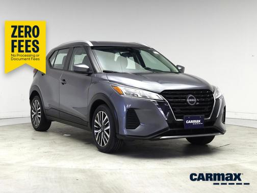 Gray 2024 Nissan Kicks SV
