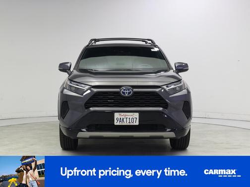 Silver 2022 Toyota RAV4 Hybrid SE