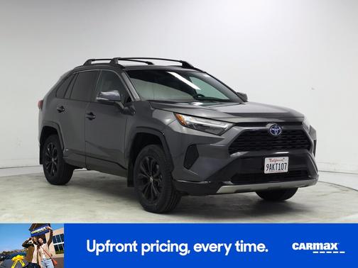 Silver 2022 Toyota RAV4 Hybrid SE