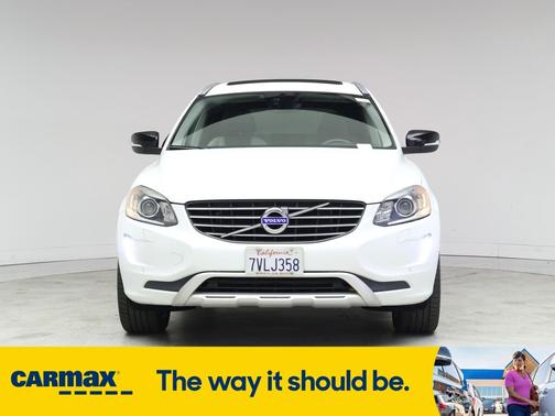 2017 Volvo XC60 T5 Dynamic