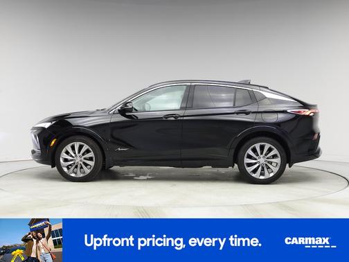 Black 2024 Buick Envista Avenir