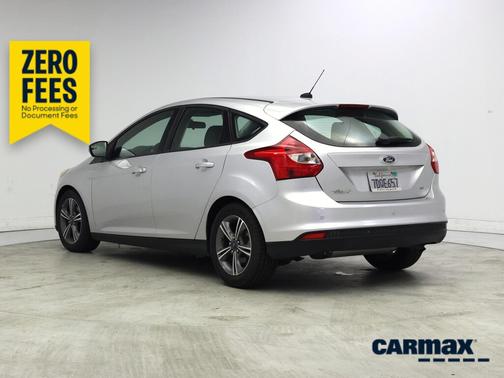 Silver 2014 Ford Focus SE