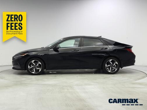 Black 2023 Hyundai ELANTRA Limited