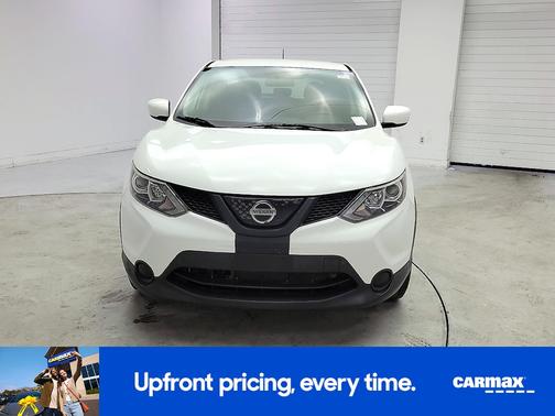 White 2018 Nissan Rogue Sport S