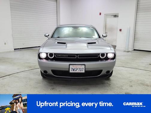 Silver 2016 Dodge Challenger SXT