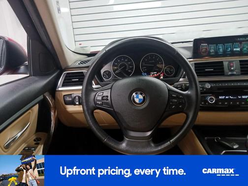 Red 2017 BMW 320 I