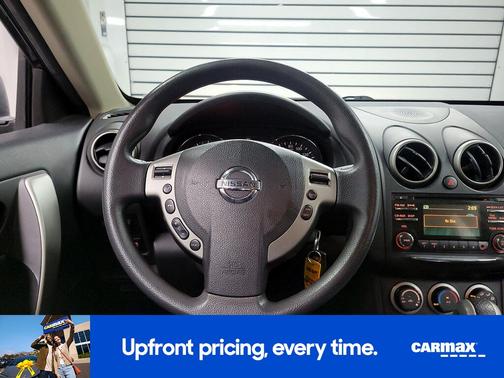 Black 2014 Nissan Rogue Select S