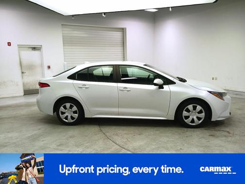 White 2024 Toyota Corolla LE
