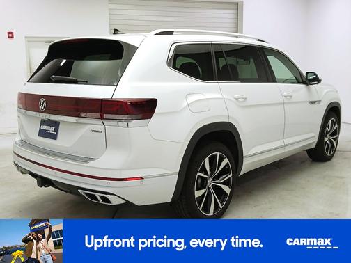 White 2025 Volkswagen Atlas SEL Premium R-Line