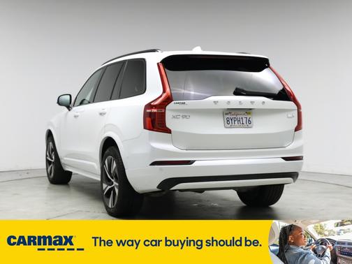 2022 Volvo XC90 Recharge Plug-In Hybrid T8 R-Design