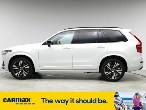 2022 Volvo XC90 Recharge Plug-In Hybrid T8 R-Design