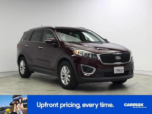 Burgundy 2017 Kia Sorento LX