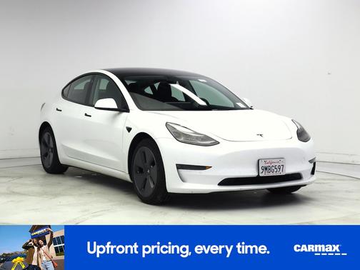 White 2022 Tesla Model 3