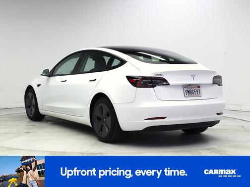 White 2022 Tesla Model 3