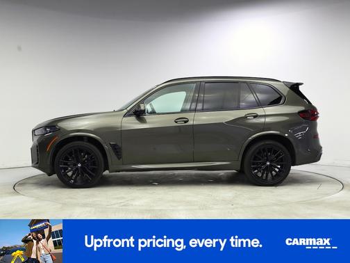 Green 2024 BMW X5 sDrive40i