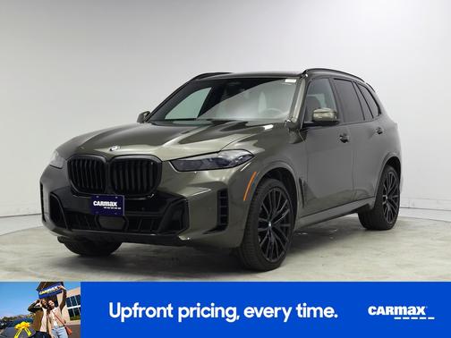 Green 2024 BMW X5 sDrive40i