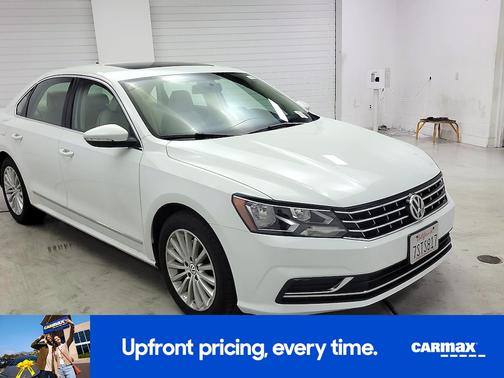 2016 Volkswagen Passat SE