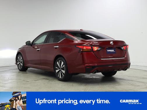 Red 2022 Nissan Altima SV
