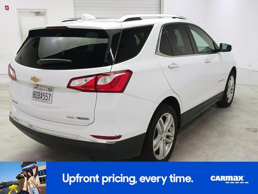 White 2018 Chevrolet Equinox Premier