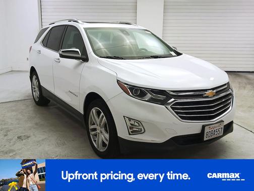 White 2018 Chevrolet Equinox Premier
