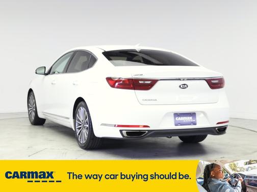 2017 Kia Cadenza Premium