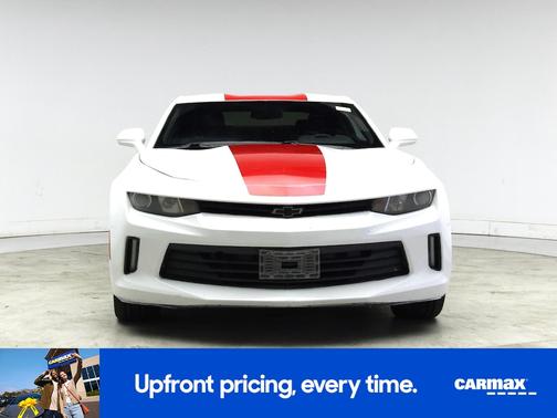 White 2017 Chevrolet Camaro LT