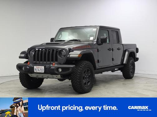 Gray 2022 Jeep Gladiator Mojave