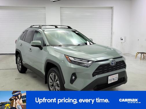 2022 Toyota RAV4 Hybrid XLE Premium