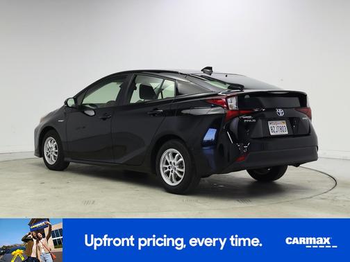 2022 Toyota Prius LE