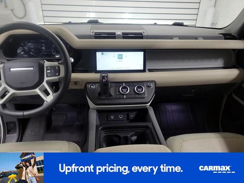 2020 Land Rover Defender 110 SE