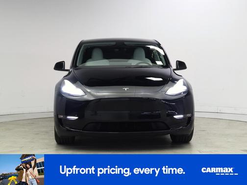 2025 Tesla Model Y Performance