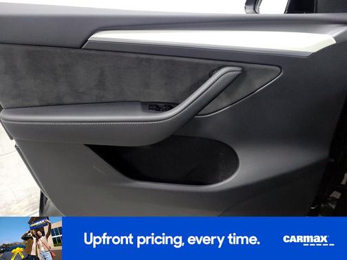 2025 Tesla Model Y Performance