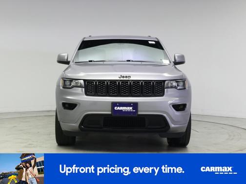 Silver 2019 Jeep Grand Cherokee Altitude