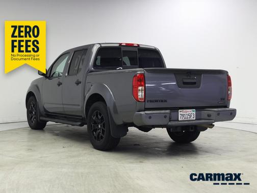 Gray 2021 Nissan Frontier SV