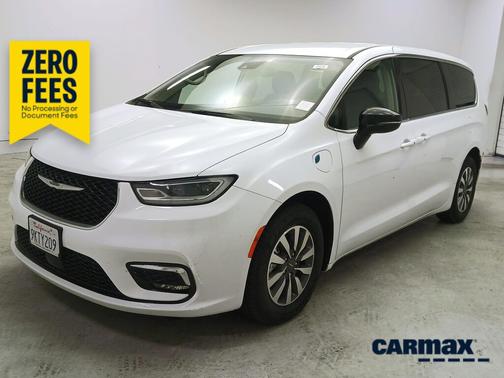 White 2024 Chrysler Pacifica Hybrid Select