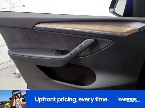 2025 Tesla Model Y Long Range